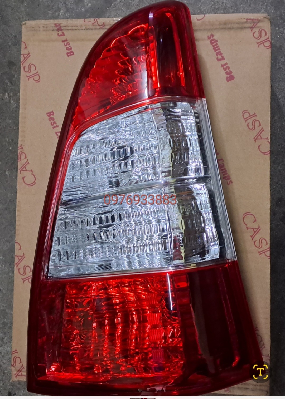 Đèn Hậu sau  INNOVA   đời 2012-2015. OEM