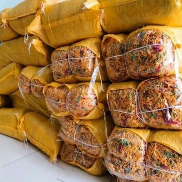 cơm cháy lắc khô gà 1kg