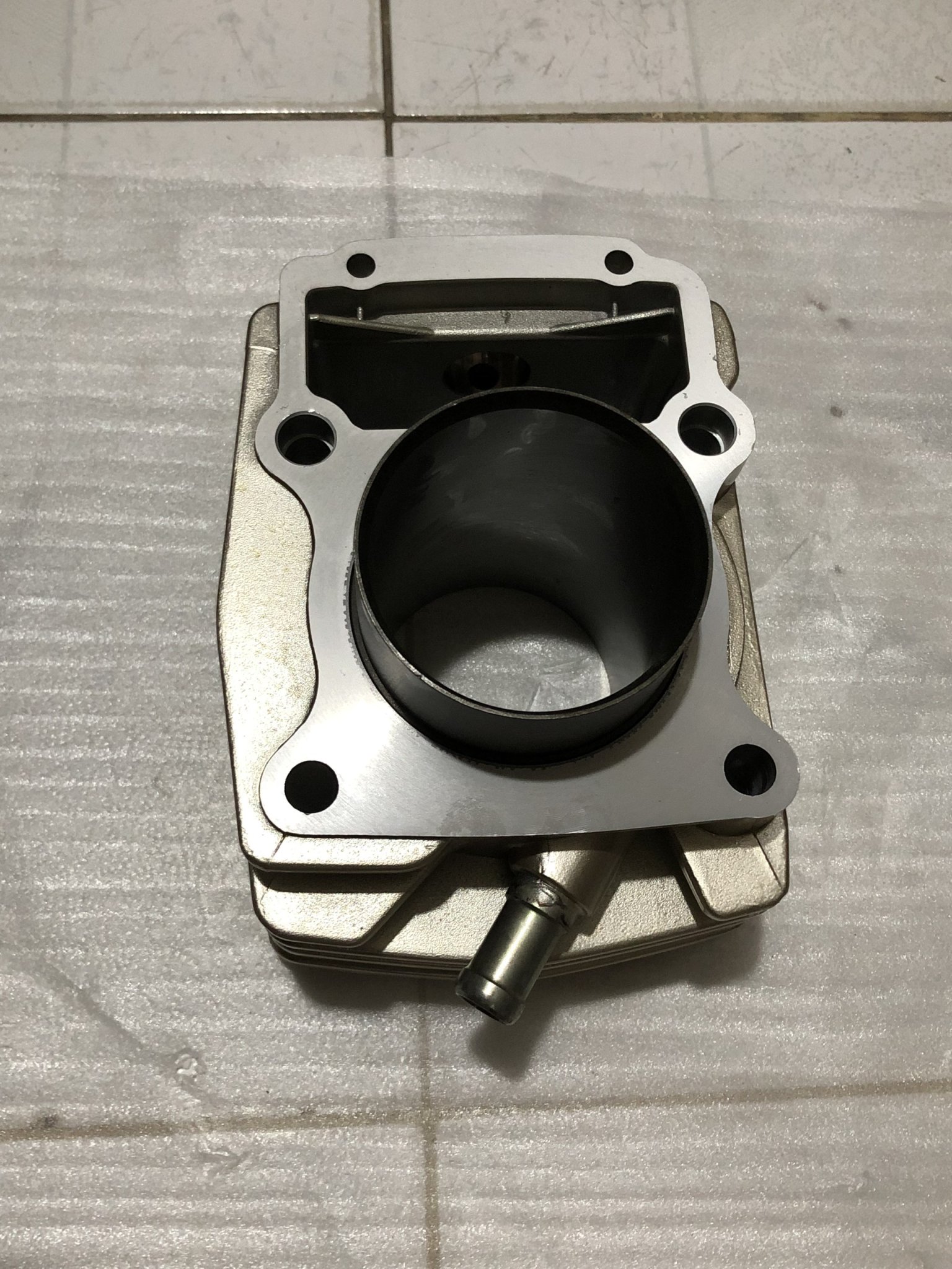 bộ nòng + piston bạc Yingxiang 250 gân (có tản nhiệt)