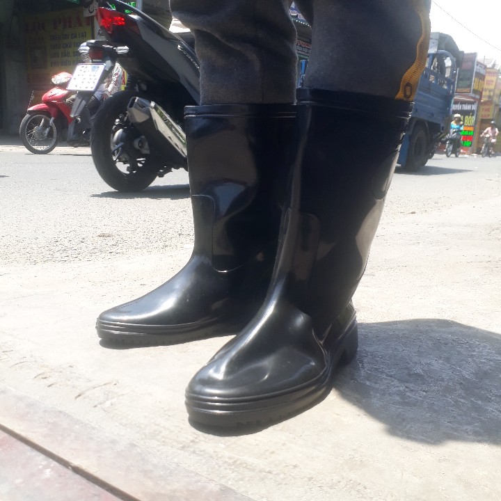 [HCM]ỦNG CAO SU ĐI NƯỚC NAM NỮ
