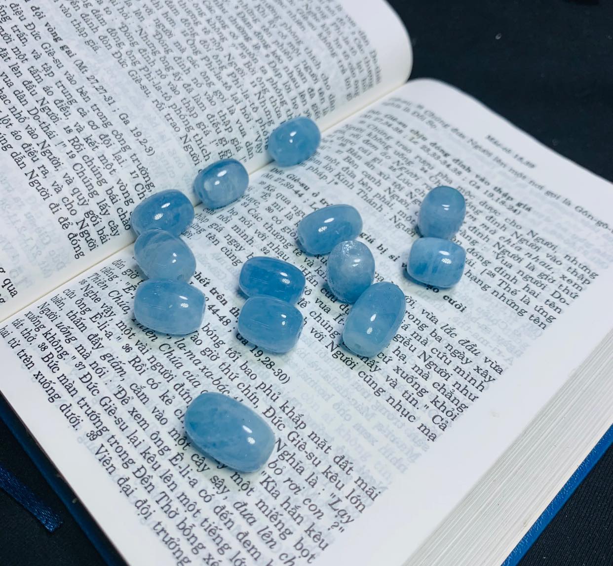 Lu thống đá tự nhiên Aquamarine
