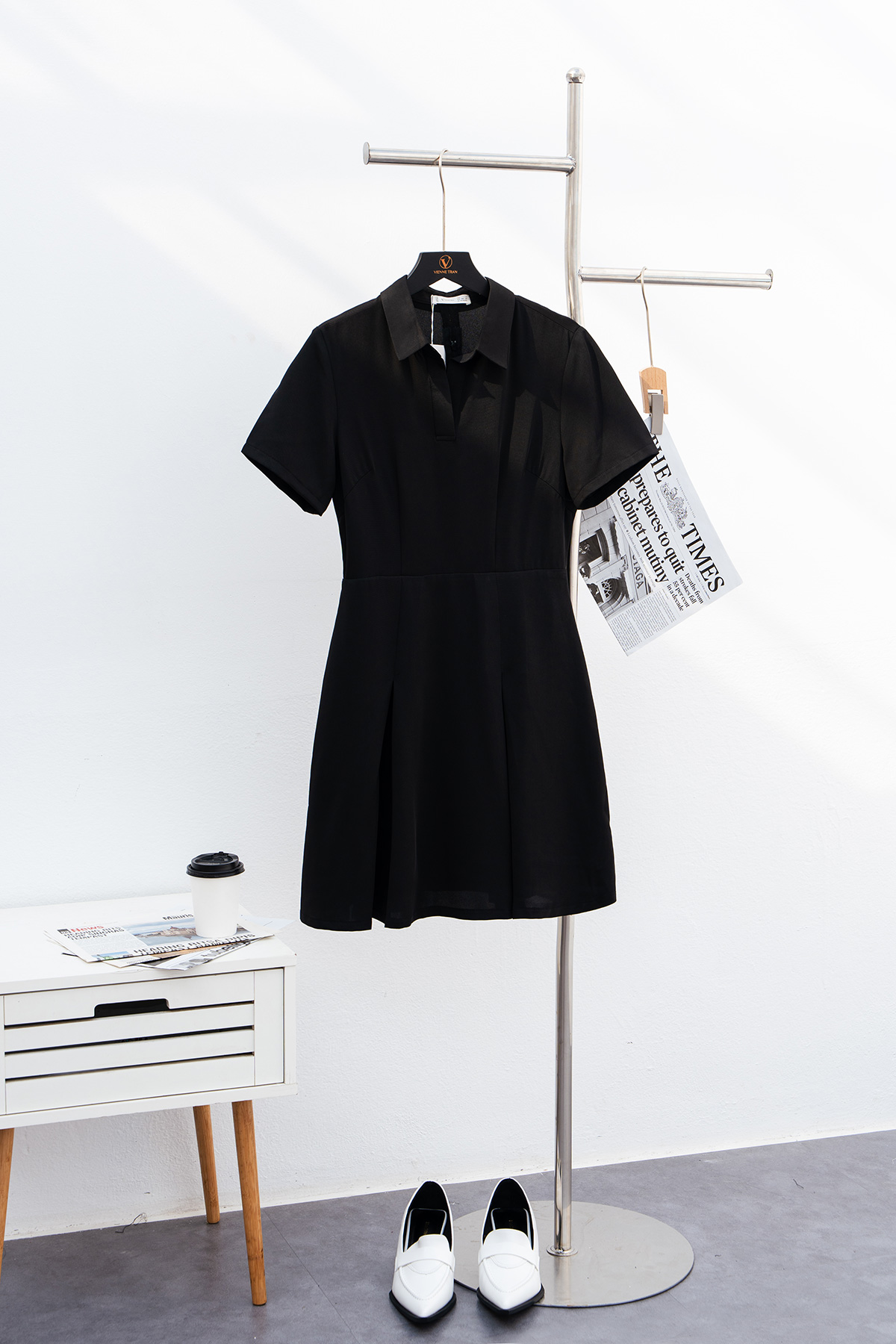 [Nhập LAZFASHIONSALE1111 giảm 15% Đầm Cổ Đức VIENTRAN Chiết Ly Xòe V63R23H010