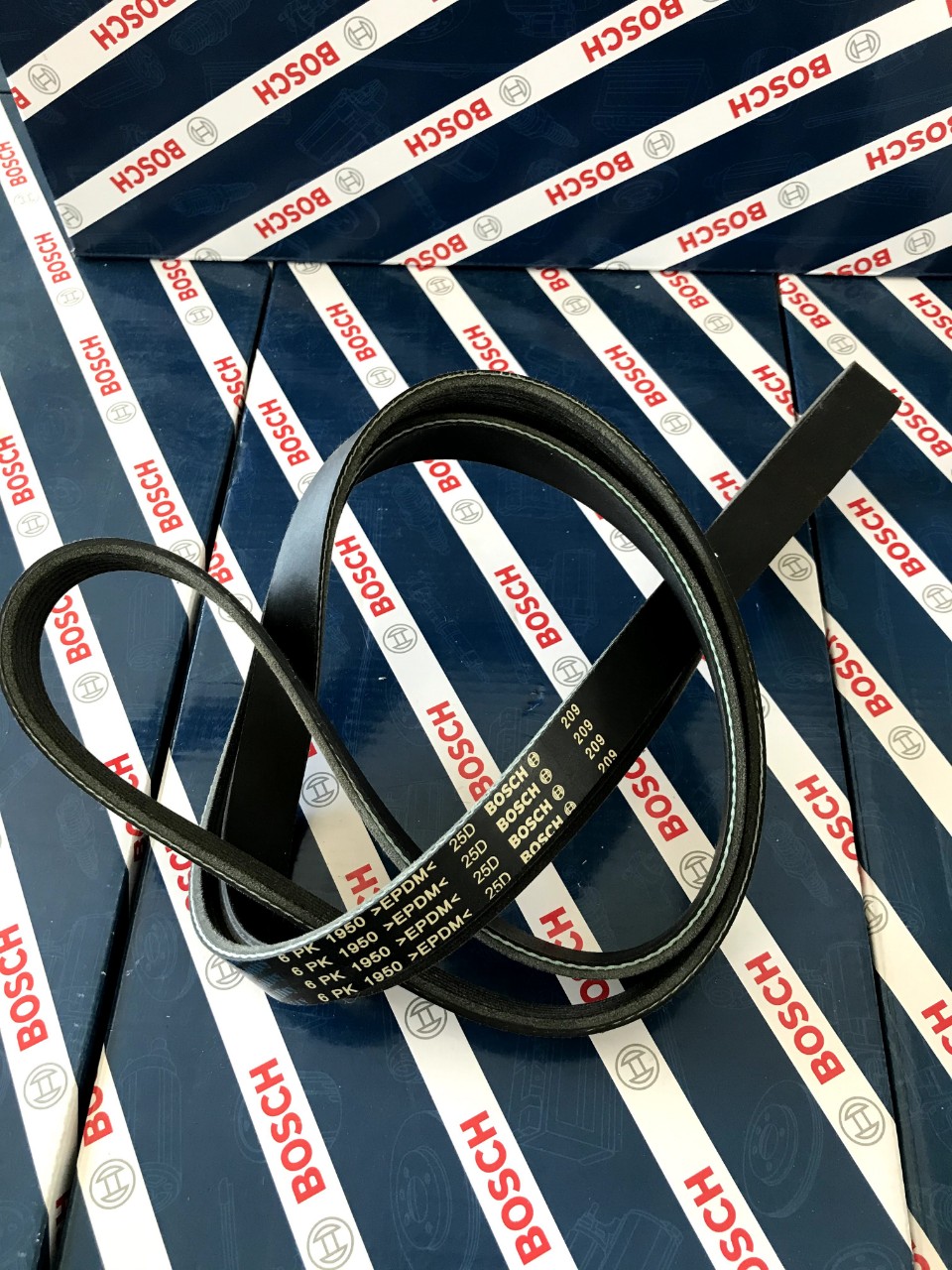 Dây curoa Bosch  6PK1950 - Ford Transit 2.0 (1994-2003), Ford Transit  2.3 (2002-2007)