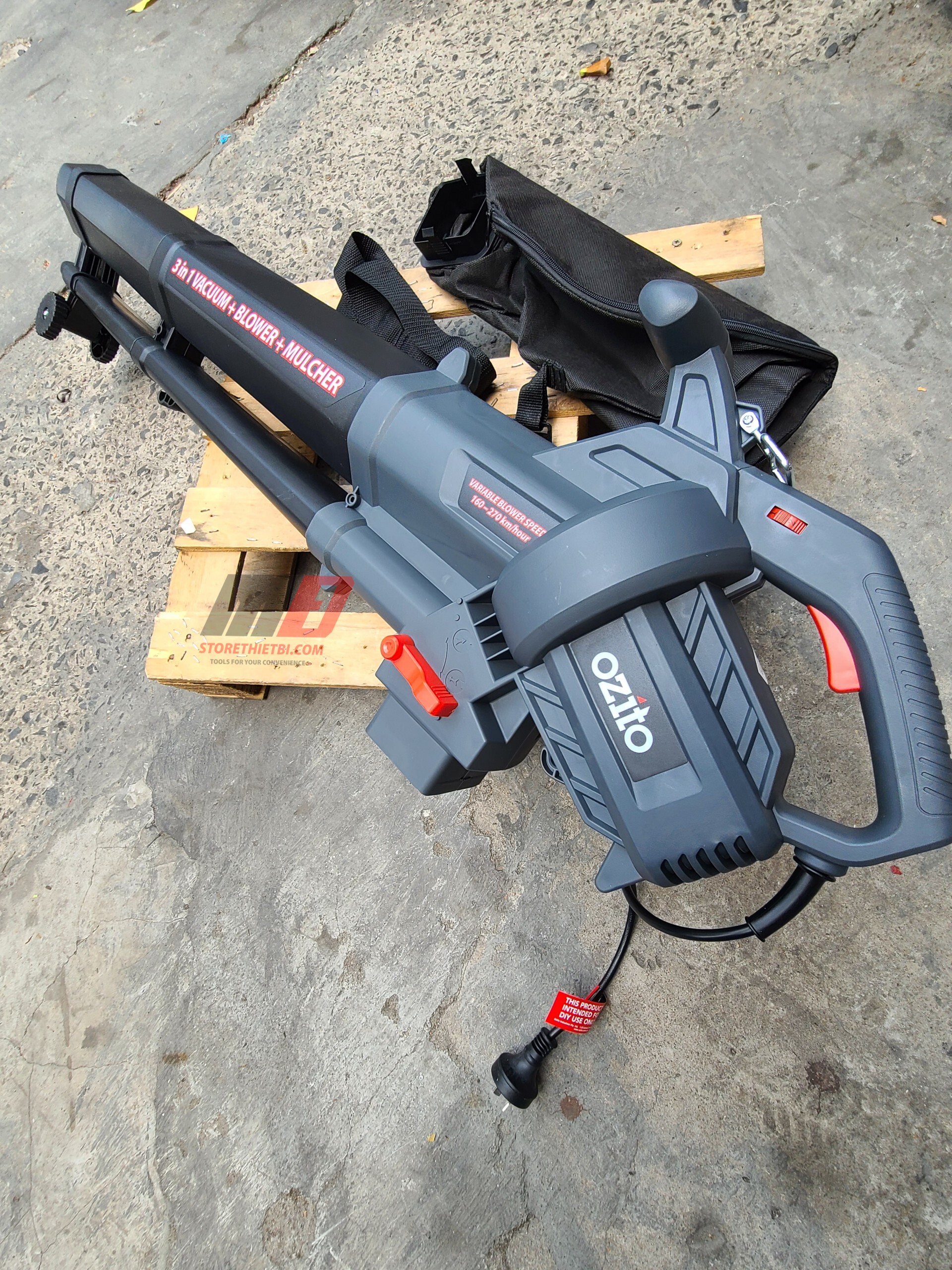 Máy hút và thổi lá Ozito BL-2401