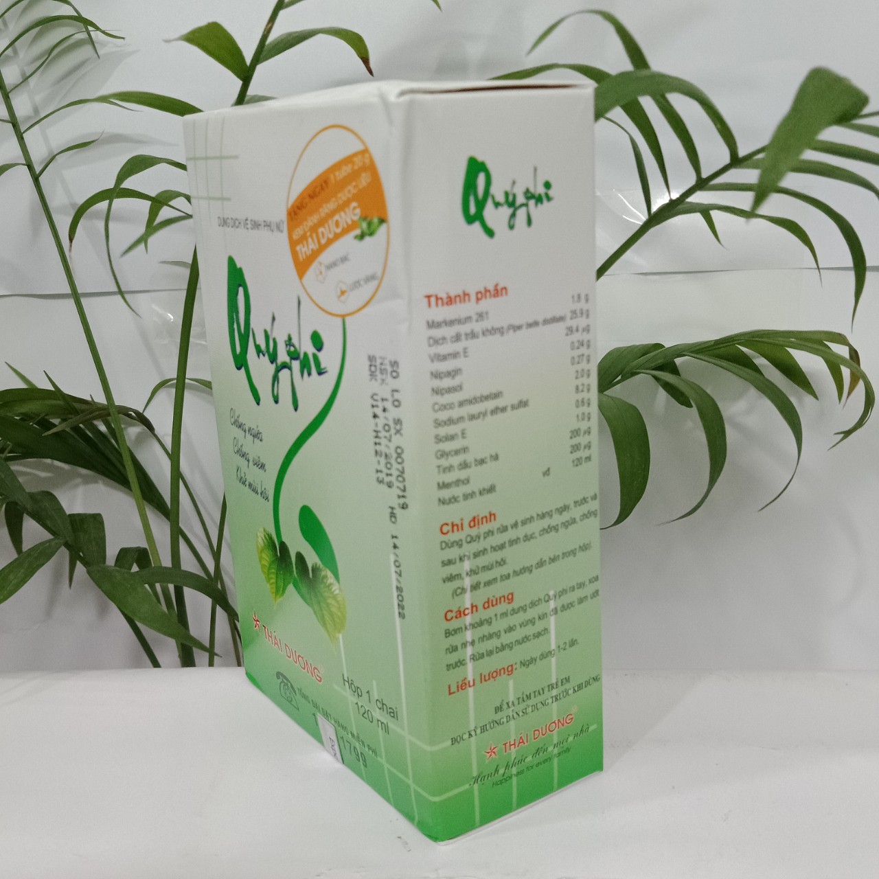 Dung Dịch Vệ Sinh Phụ Nữ Quý Phi -  Xanh (120ml)