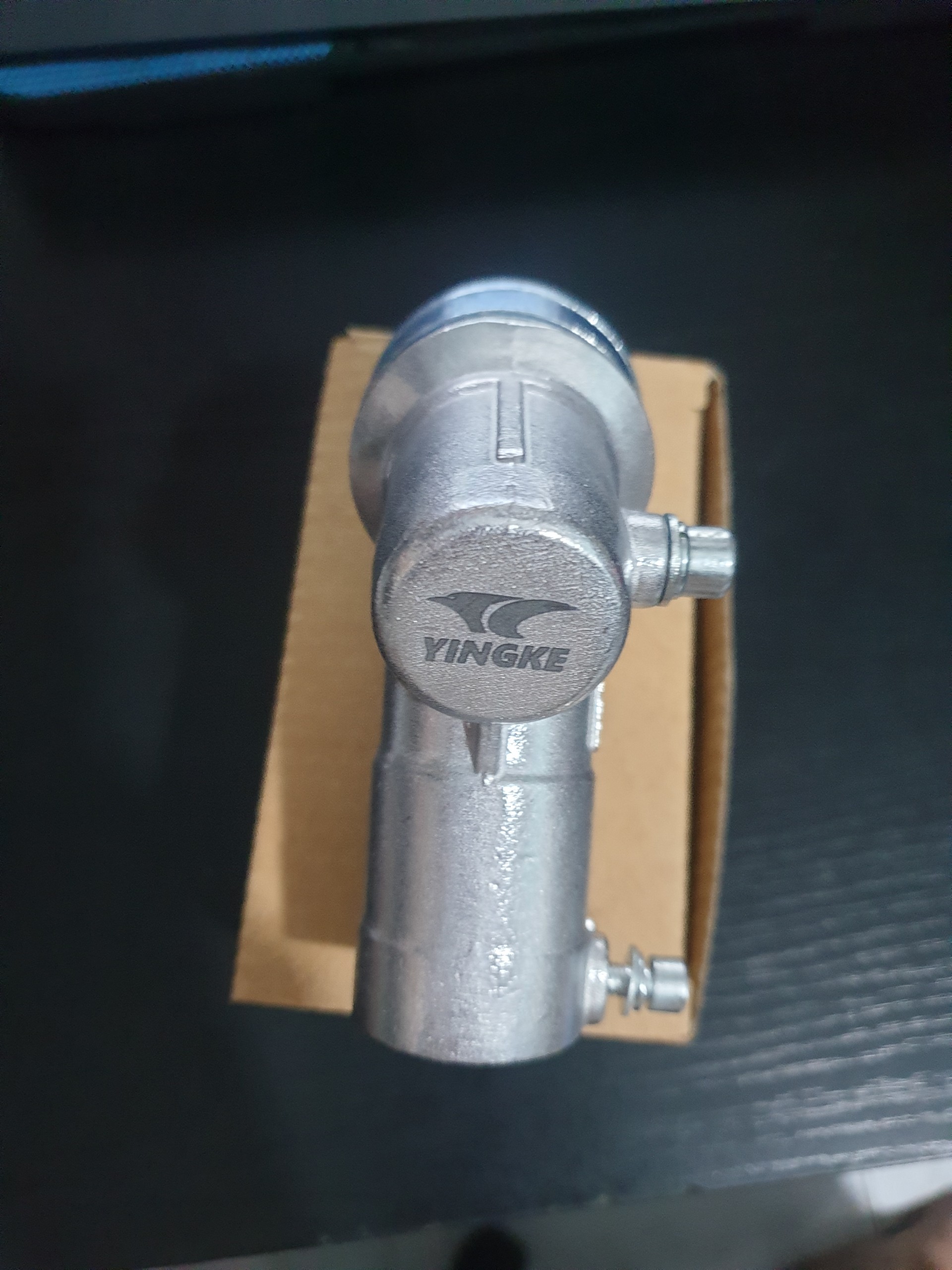 [HCM]Đầu bò ( dao) phi 24mm - 13 khía rãnh máy cắt cỏ.  XÁC NHỎ