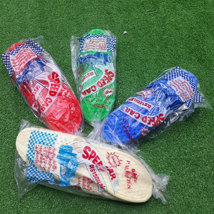 [Hcm]National Honeycomb Plastic Slippers, Guys, 3.5cm High, Good Type, Weighs 620g