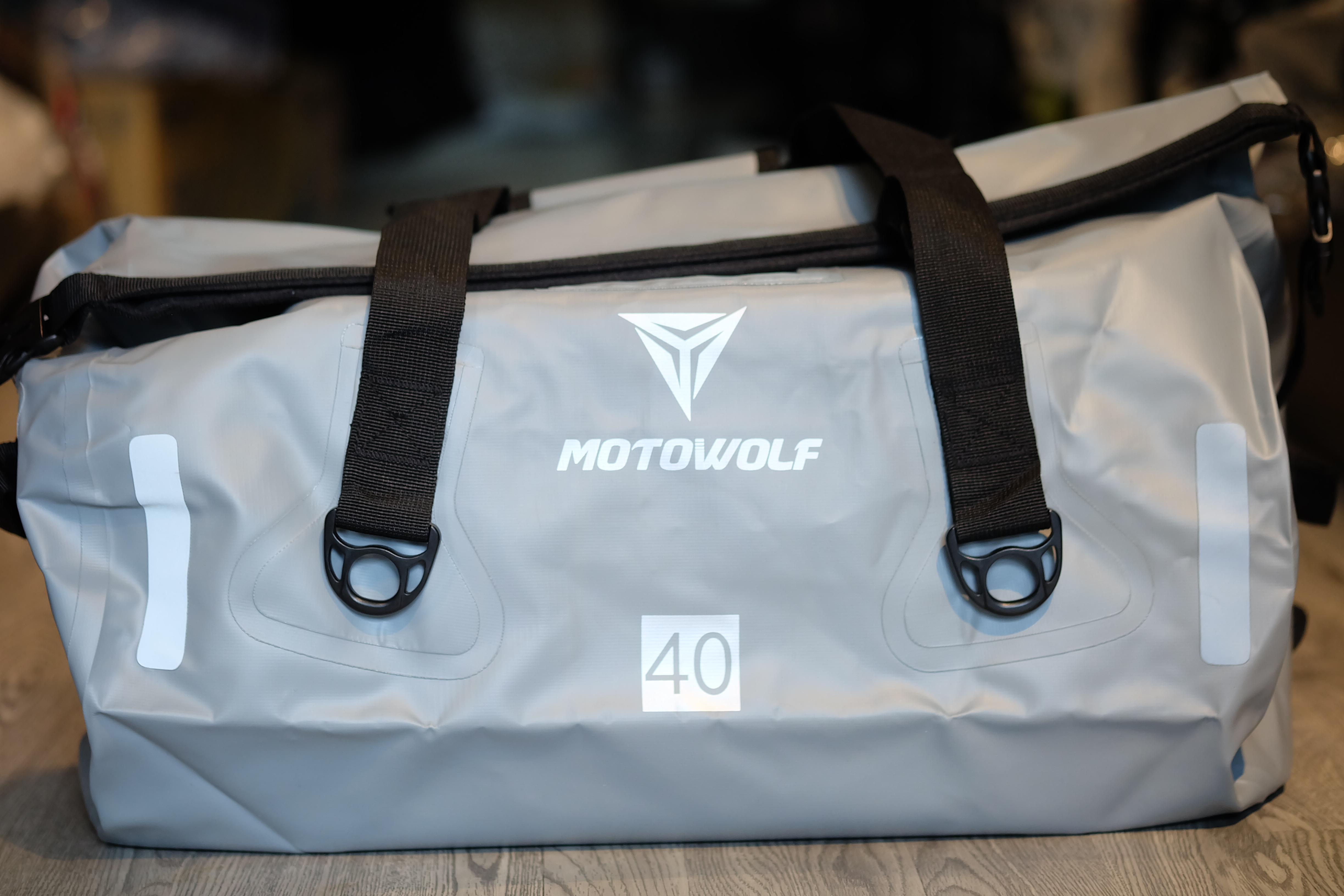 Túi Du Lịch Motowolf 40L Chống Nước
