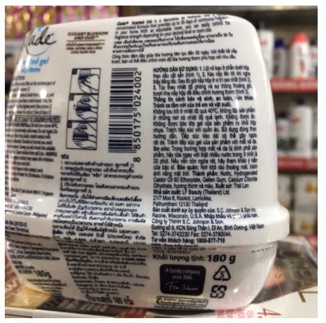 Sáp thơm Glade trầm hương sâu lắng 180g