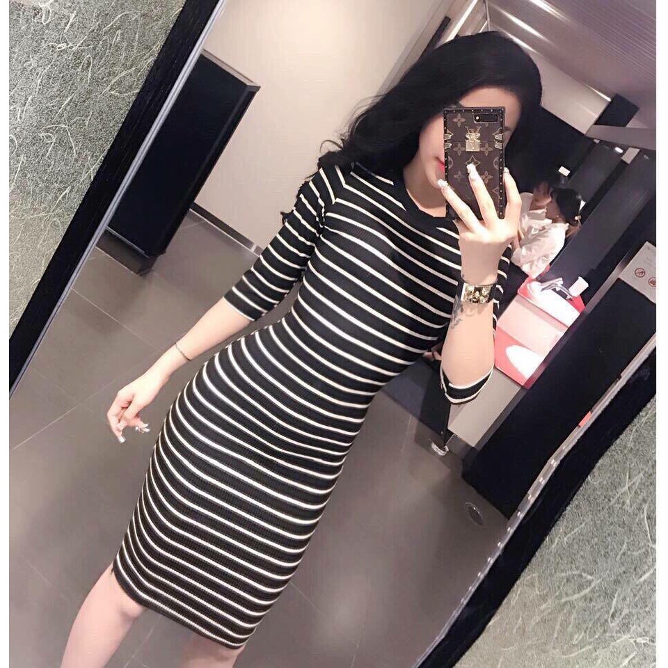 Đầm Body Thun 4 Chiều Kẻ Sọc Ngang Tay Dài
