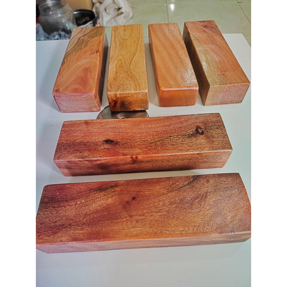 cục gỗ đập nguội