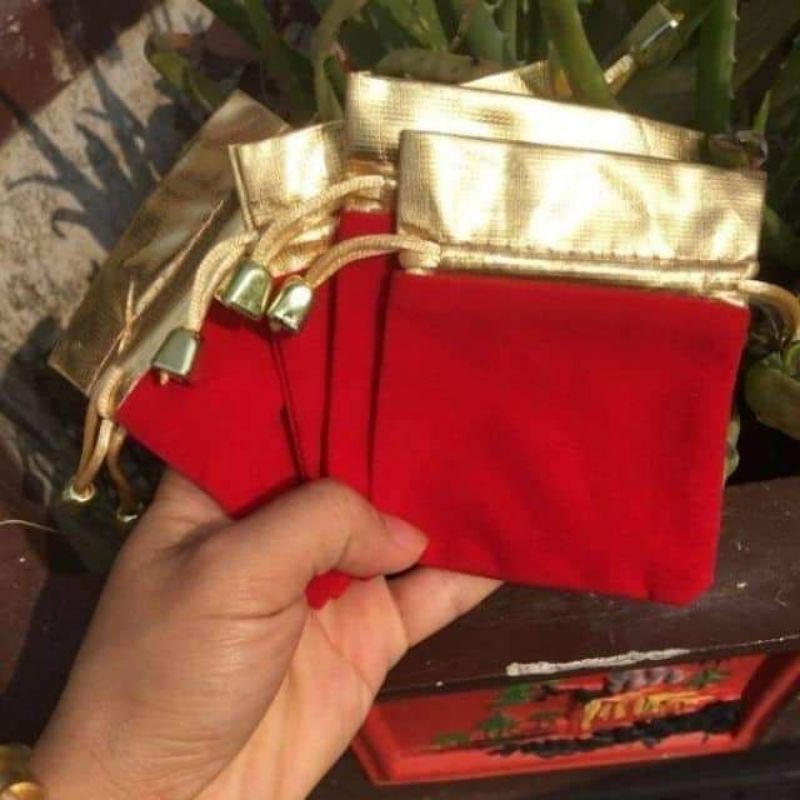 Combo 100 túi nhung đỏ đựng vòng, hạt đá phong thủy 7x9cm