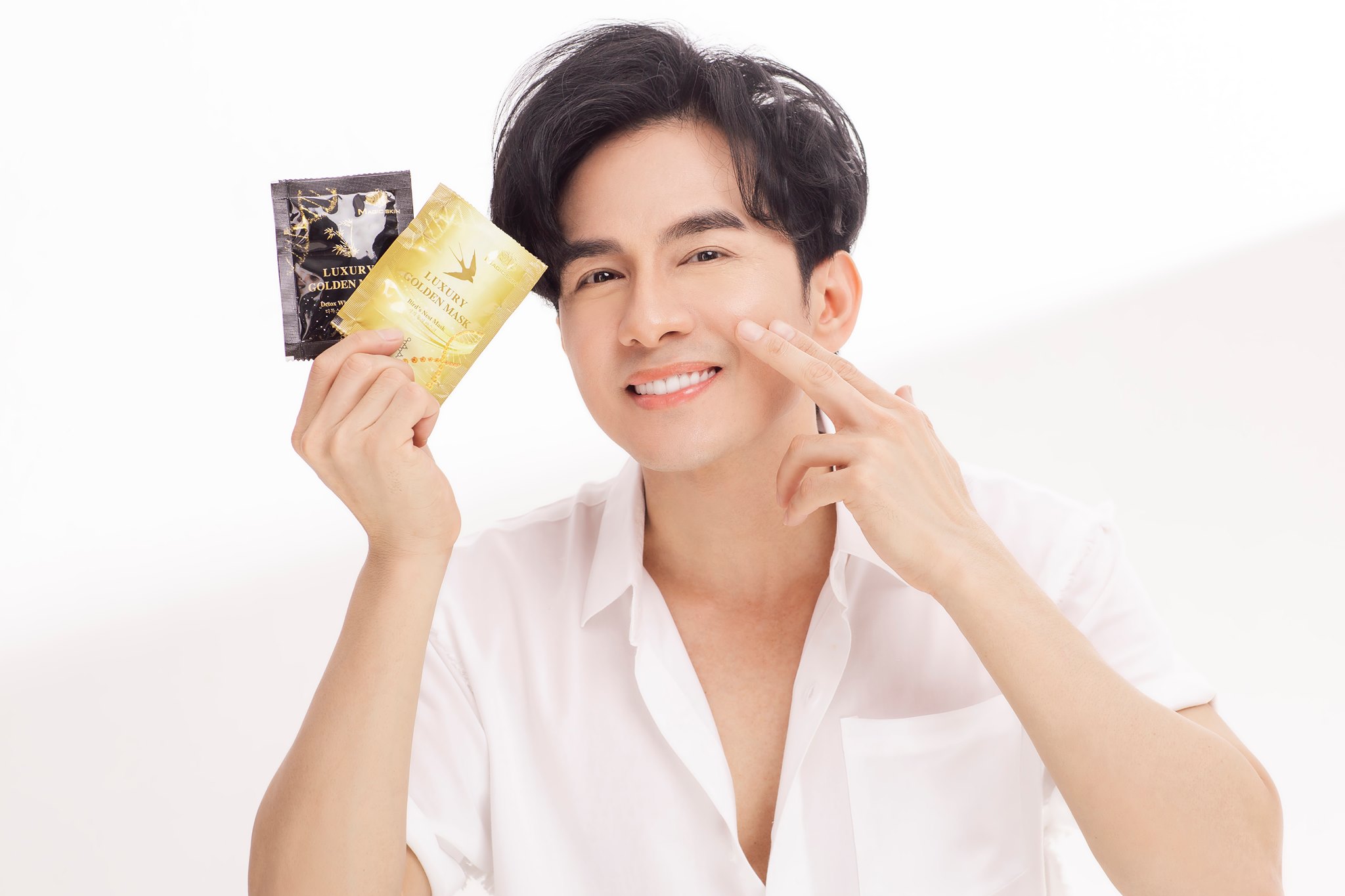 Mặt Nạ Ủ Yến Thải Độc Magic Skin