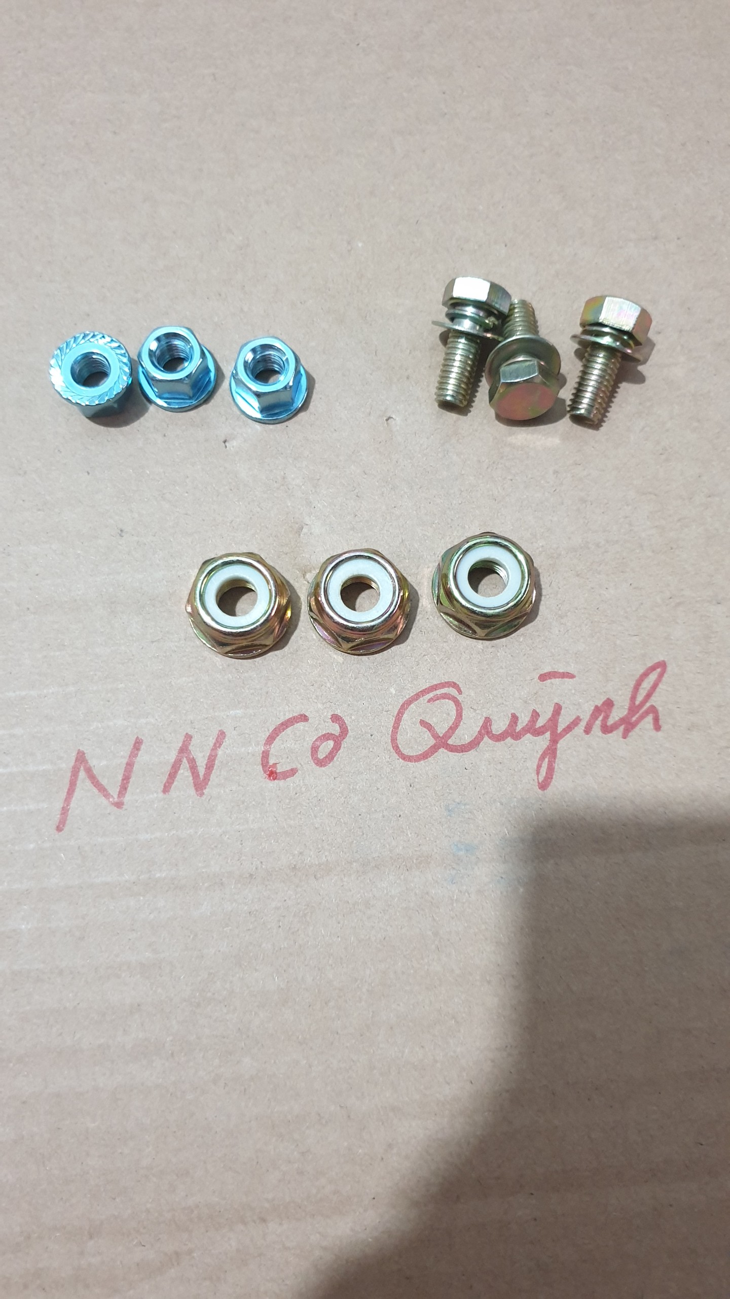 [5 ốc ] Ốc vặn đầu bò ( dao) máy cắt cỏ. 8 LY - 10 LY - 7 LY