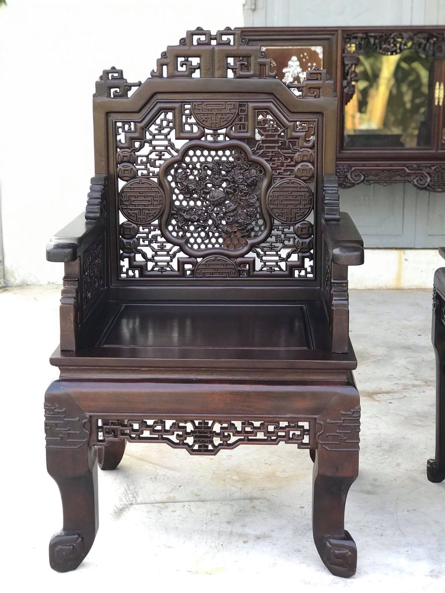 Bộ Bàn Ghế Ngũ Lân Vờn Cầu