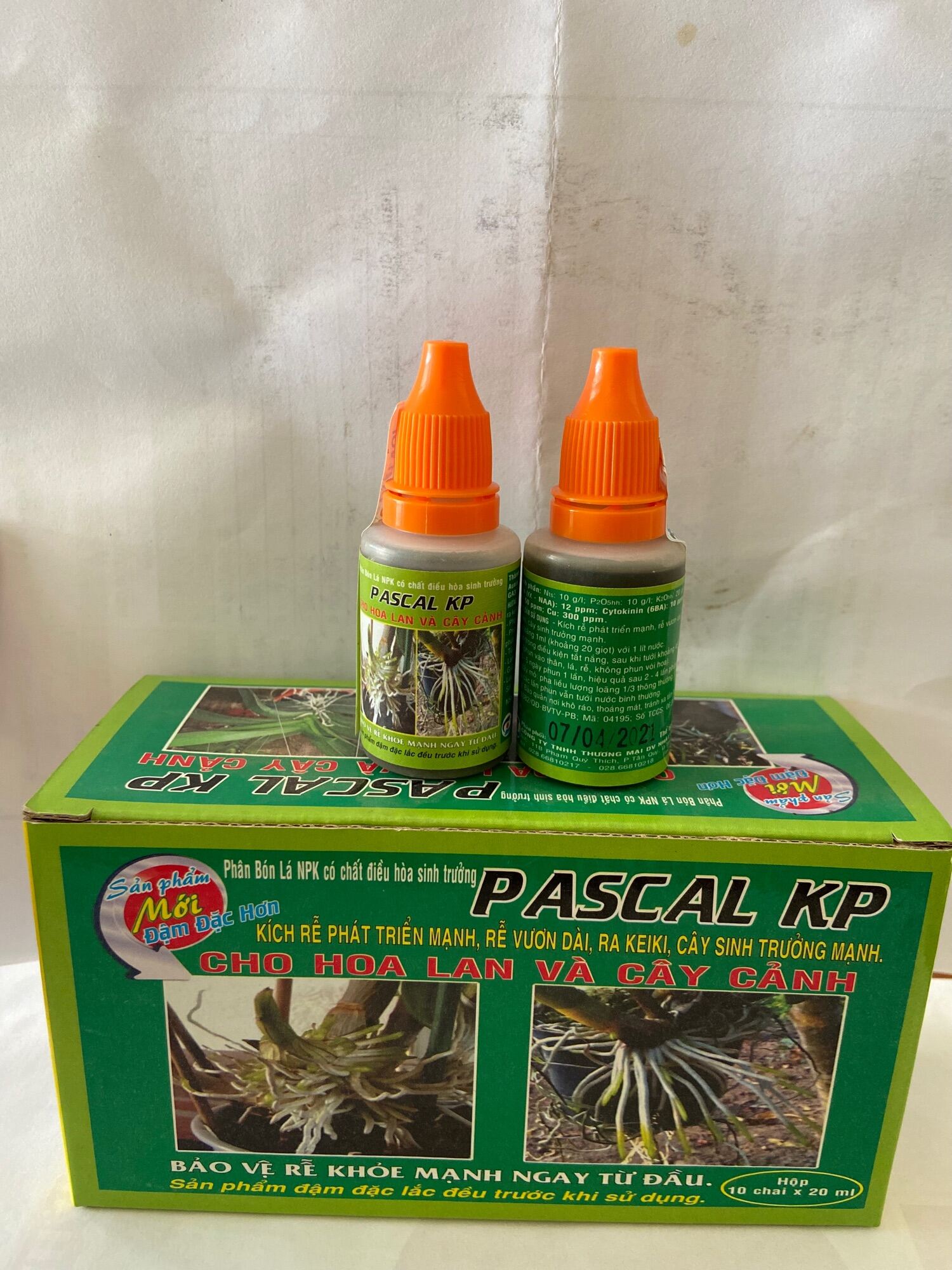 Kích thích ra rễ cho lan và cây cảnh PASCAL KP chai 20ml.