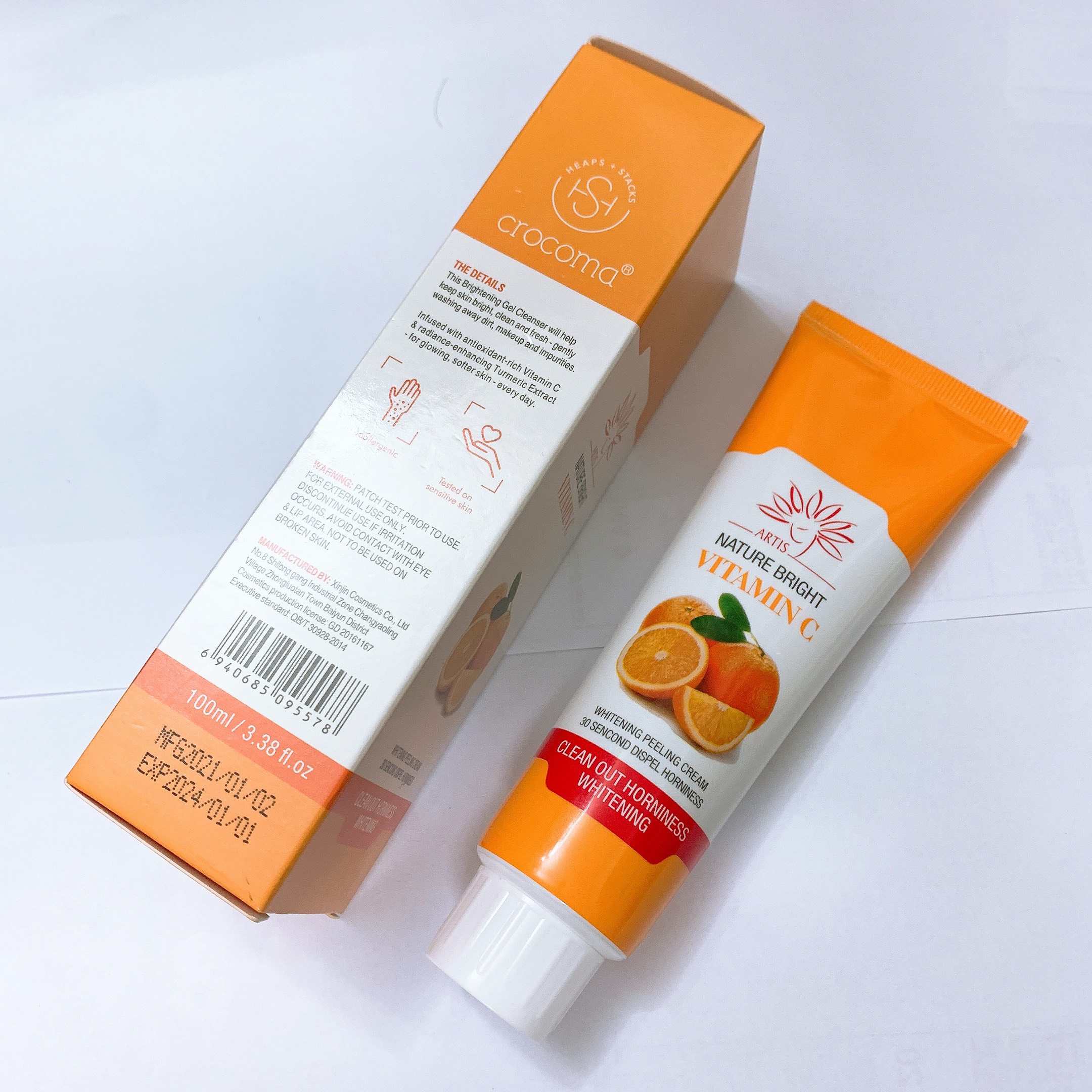 Gel Tẩy Tế Bào Chết Artis Vitamin C