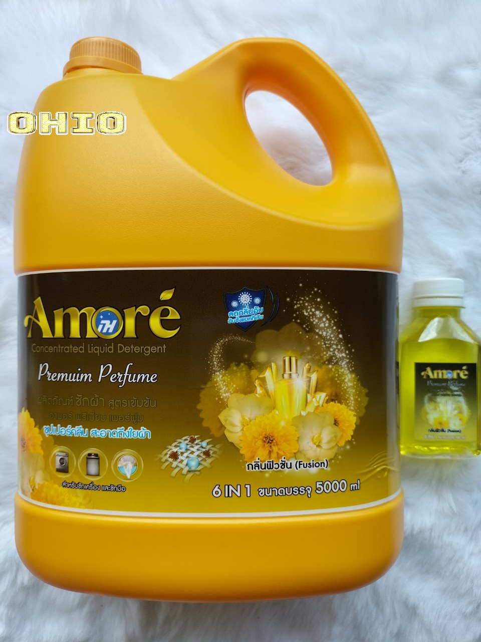 Nước giặt xã 6 in 1 Amore Thái lan