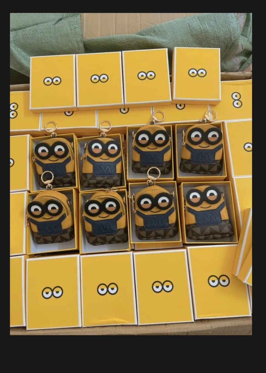 Túi đeo chéo mini milion siêu dễ thương