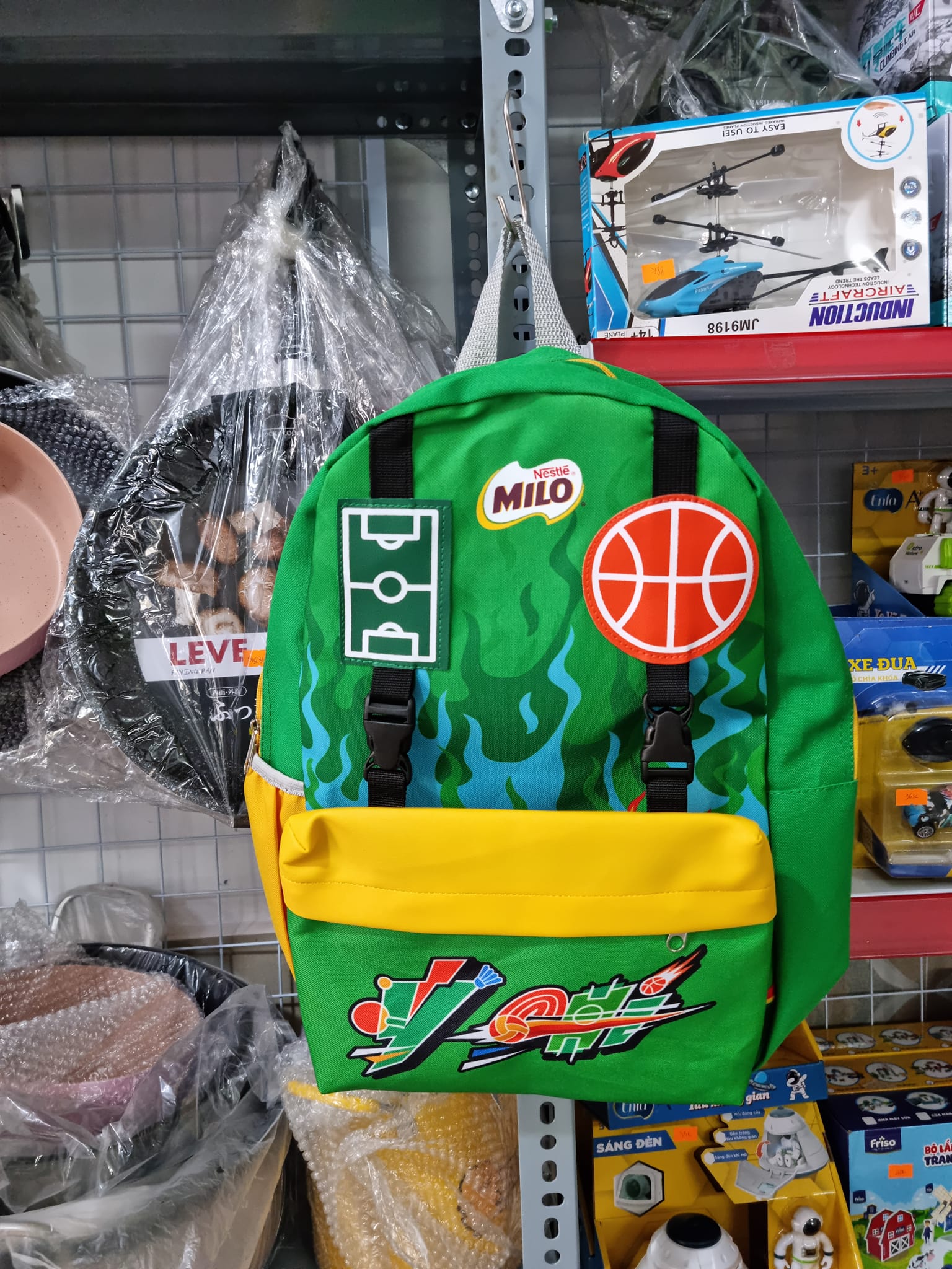 Balo trẻ em đi học của Milo kiểu phi hành gia