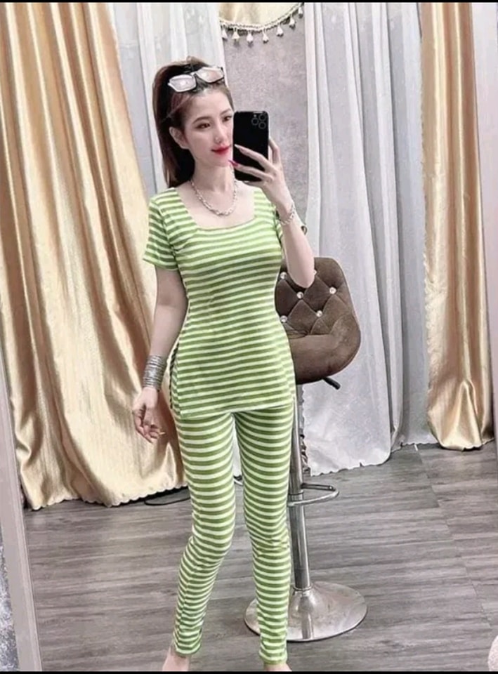 Đồ Bộ Chất Liệu Thun Gân Tăm/ Có Giãn .