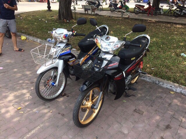 Kính Spark chân xi GIÁ 1 CẶP TRÁI PHẢI