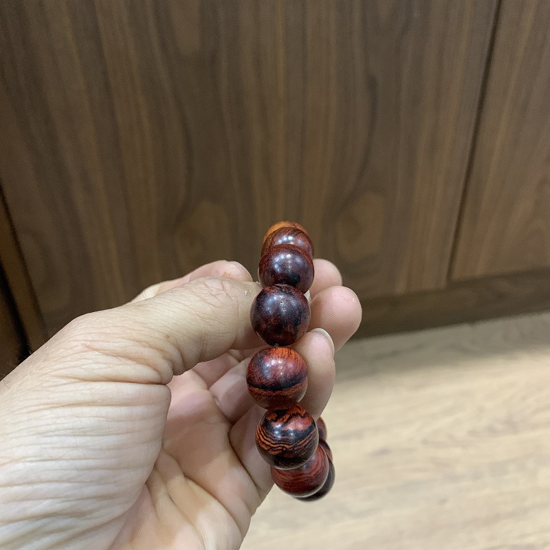 Vòng gỗ sưa 14 ly (sưa Lào)