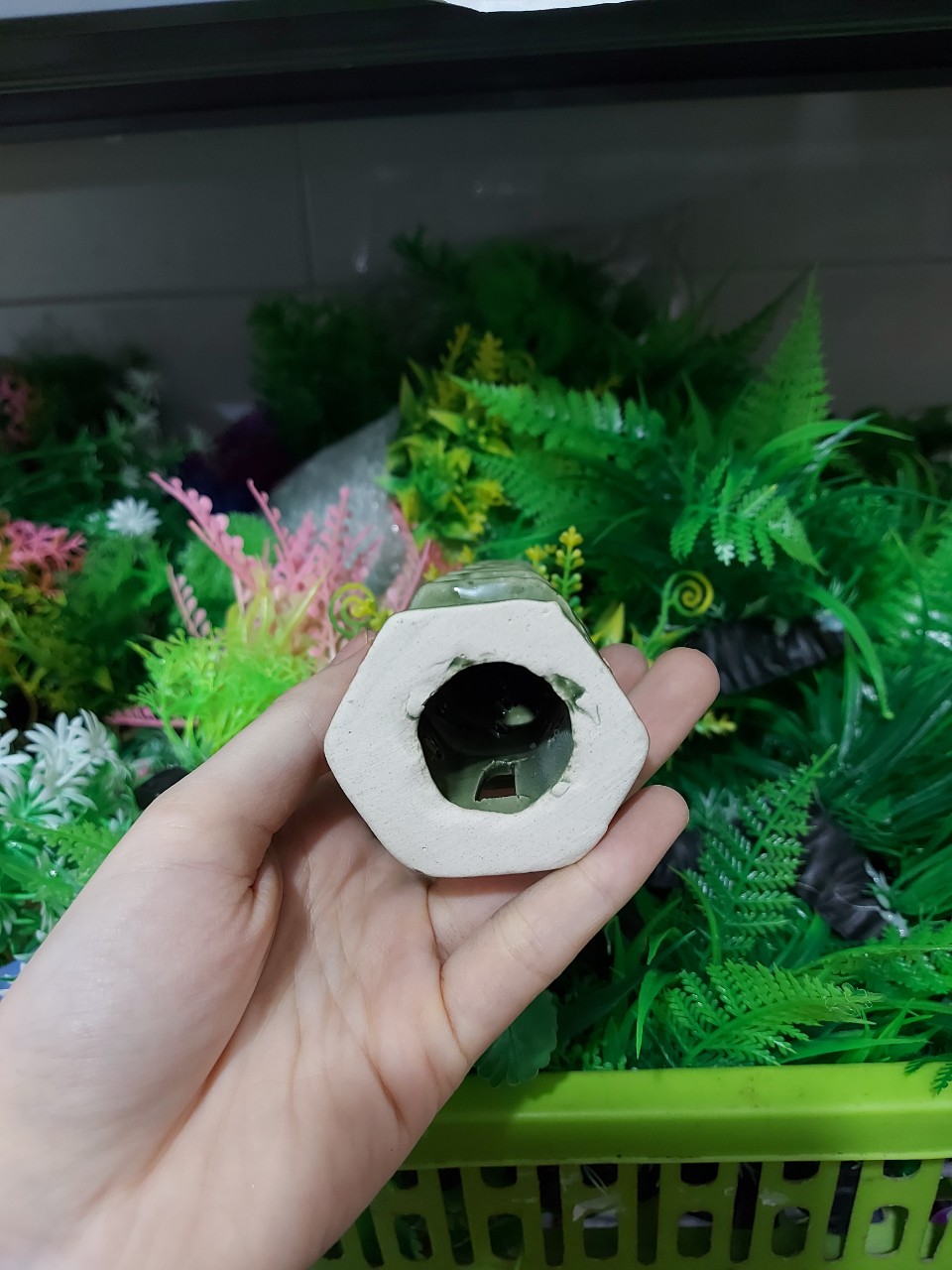 Phụ kiện trang trí bể cá: Mẫu bảo tháp nhiều tầng