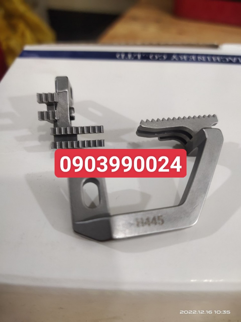răng cưa vắt sổ siruba 4 chỉ