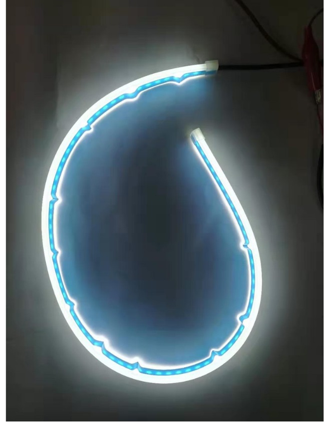 Led mí silicon 2 chế độ xi nhan chạy đuổi audi 60cm màu trắng