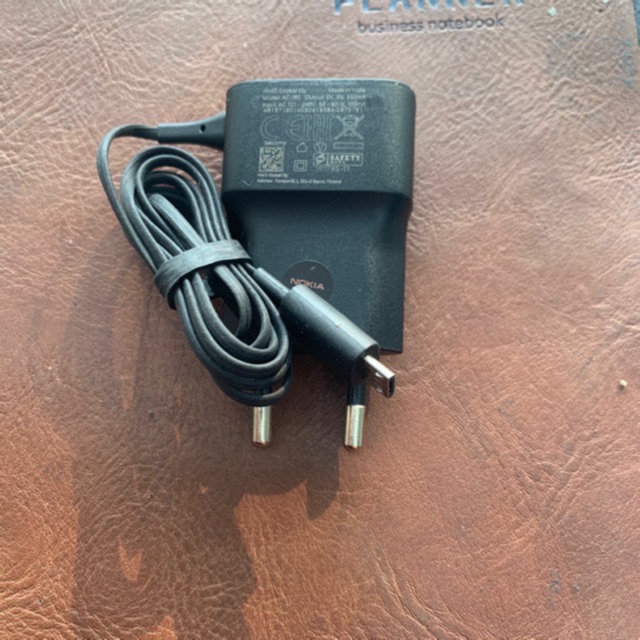 Sạc Nokia 8800 ( Xạc  )