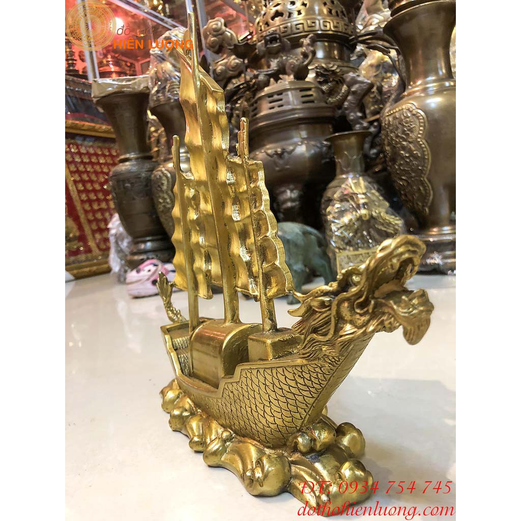 Thuyền Buồm Đầu Rồng Phong Thủy Bằng Đồng 3 Cỡ