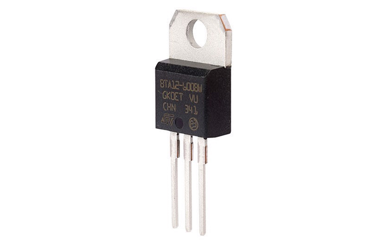 5cái triac bta12 600b 600v/12a to220