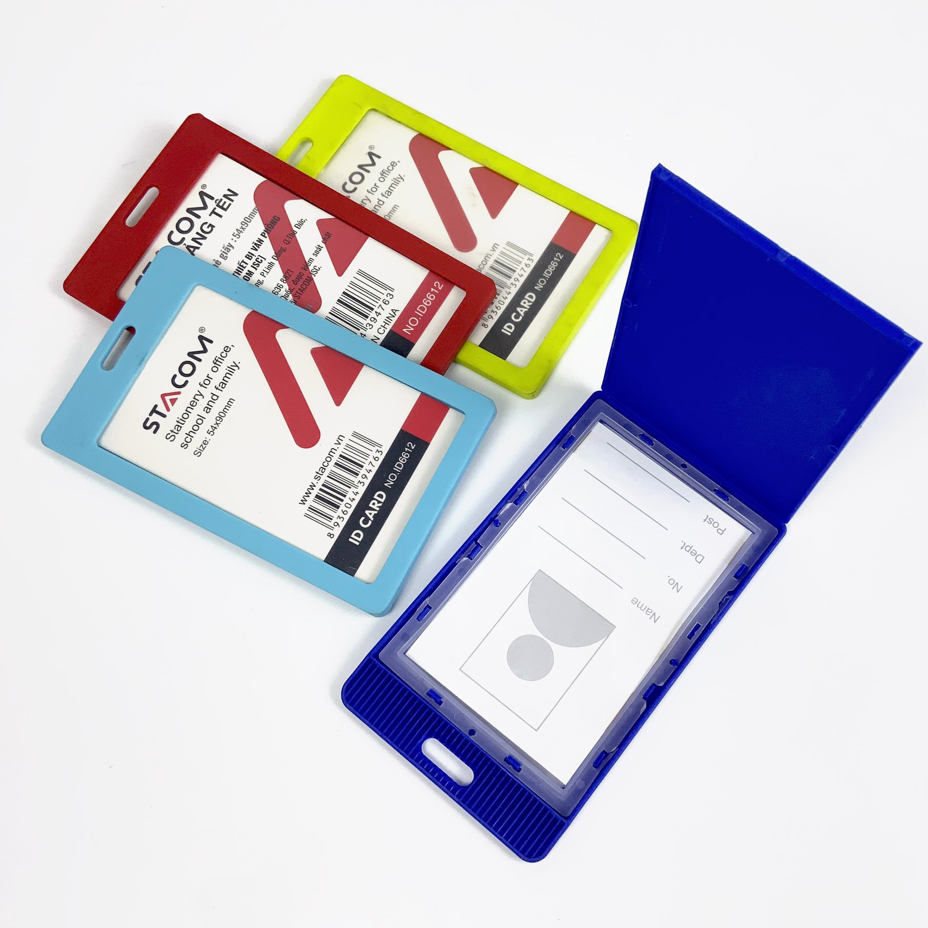 Bảng tên đeo cao cấp STACOM dáng ngang/đứng, nhựa PVC dày có kích thước thẻ 54x90mm ID6611/ID6612 (sản phẩm chưa kèm dây)