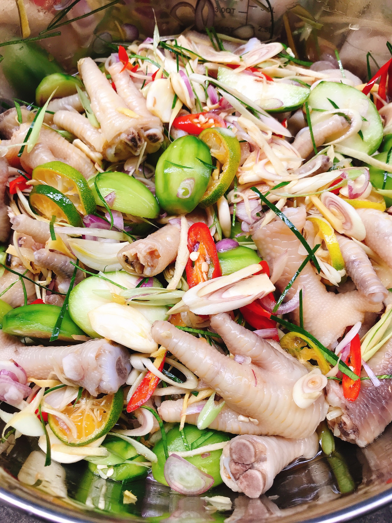 [HCM]Chân gà sả tắc