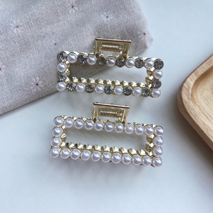 Kẹp tóc Square pearl-cubic Hàn Quốc