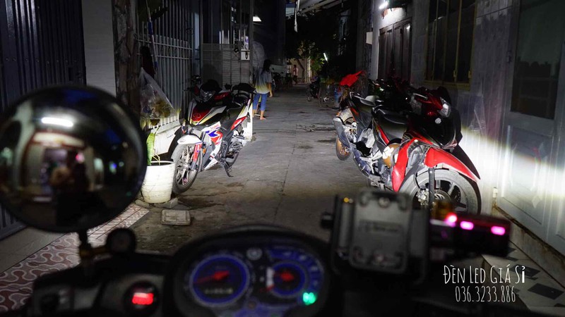 [HCM]Đèn Trợ Sáng Chuyên Cos M4S