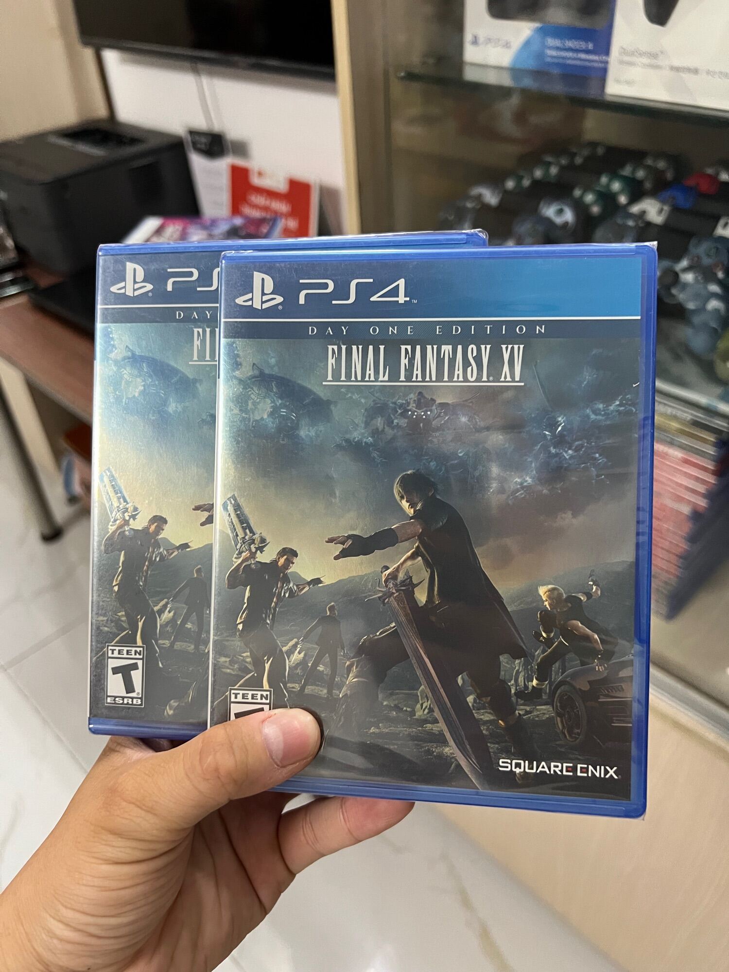 Đĩa chơi game PS4: Final Fantasy XV