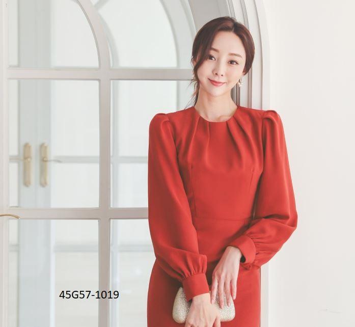 G57-1019 ĐẦM ÔM THIẾT KẾ CAO CẤP
