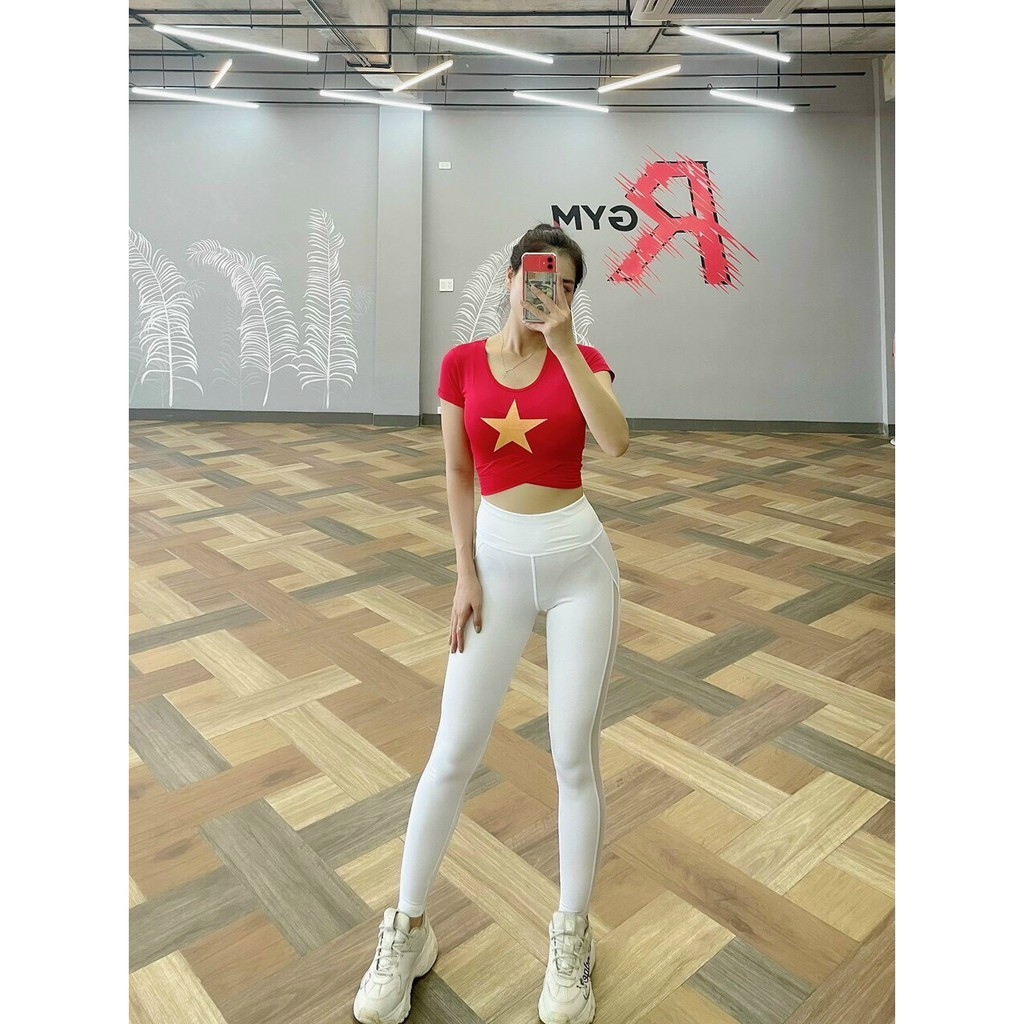 Áo croptop cờ đỏ sao vàng vạt chéo (Đồ Tập Gym - Yoga - Aerobic)
