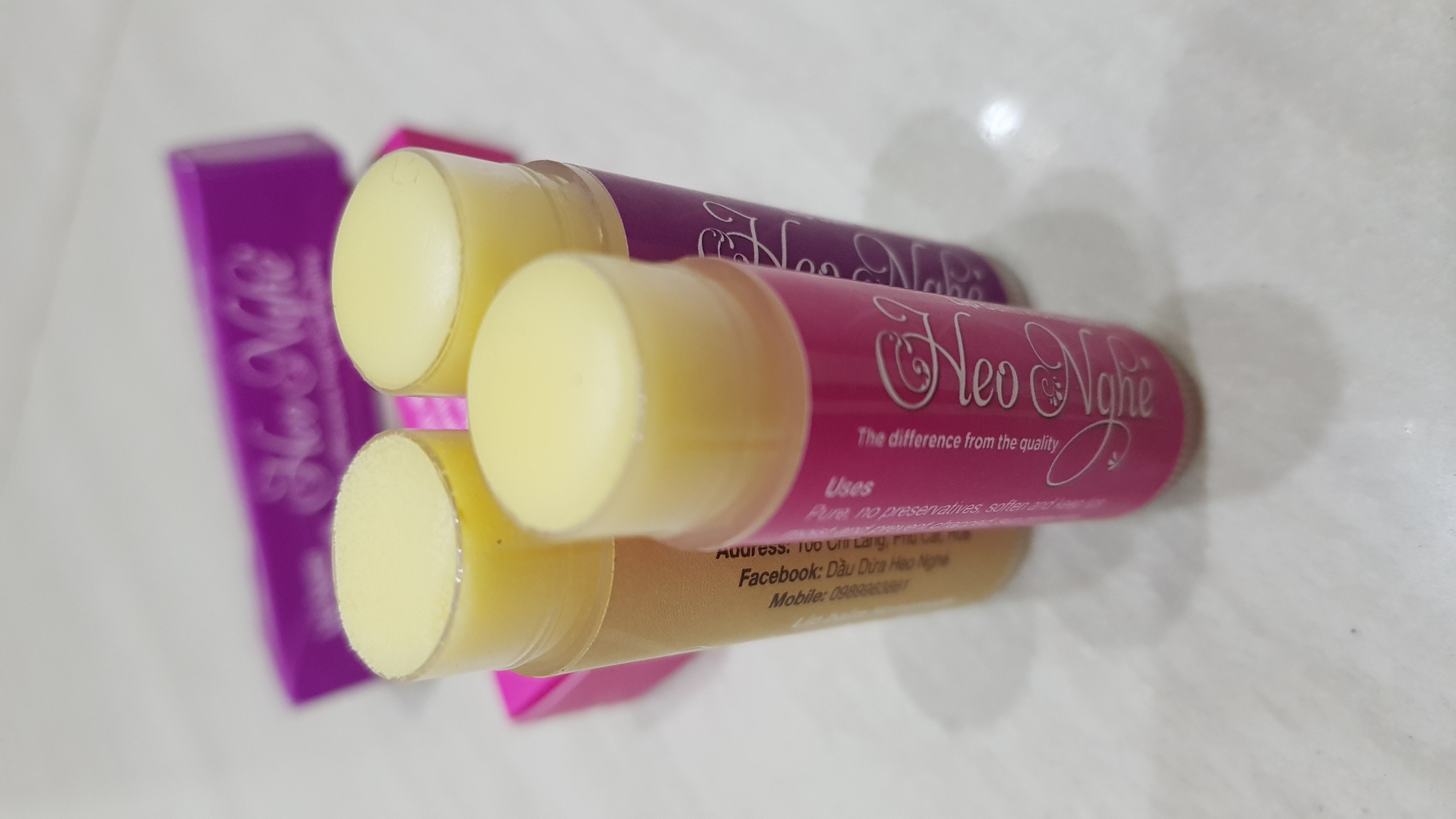 SON DƯỠNG MÔI DẦU DỪA, DẦU GẤC HEO NGHÉ