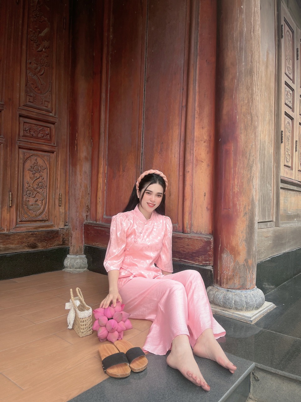 ĐỒ LAM CAO CẤP, ĐỒ ĐI CHÙA MẪU CỔ TÀU GẤM