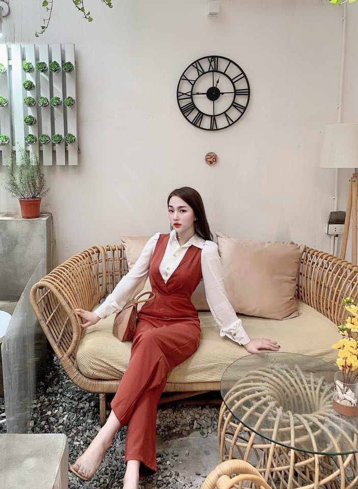 jumpsuit yếm kèm áo sơ mi-TH