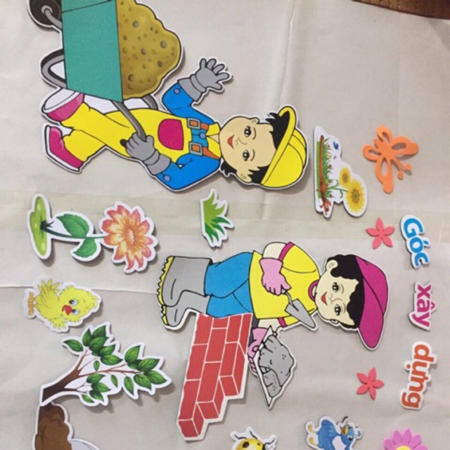 Tranh dán các góc theo chủ đề cho mầm non