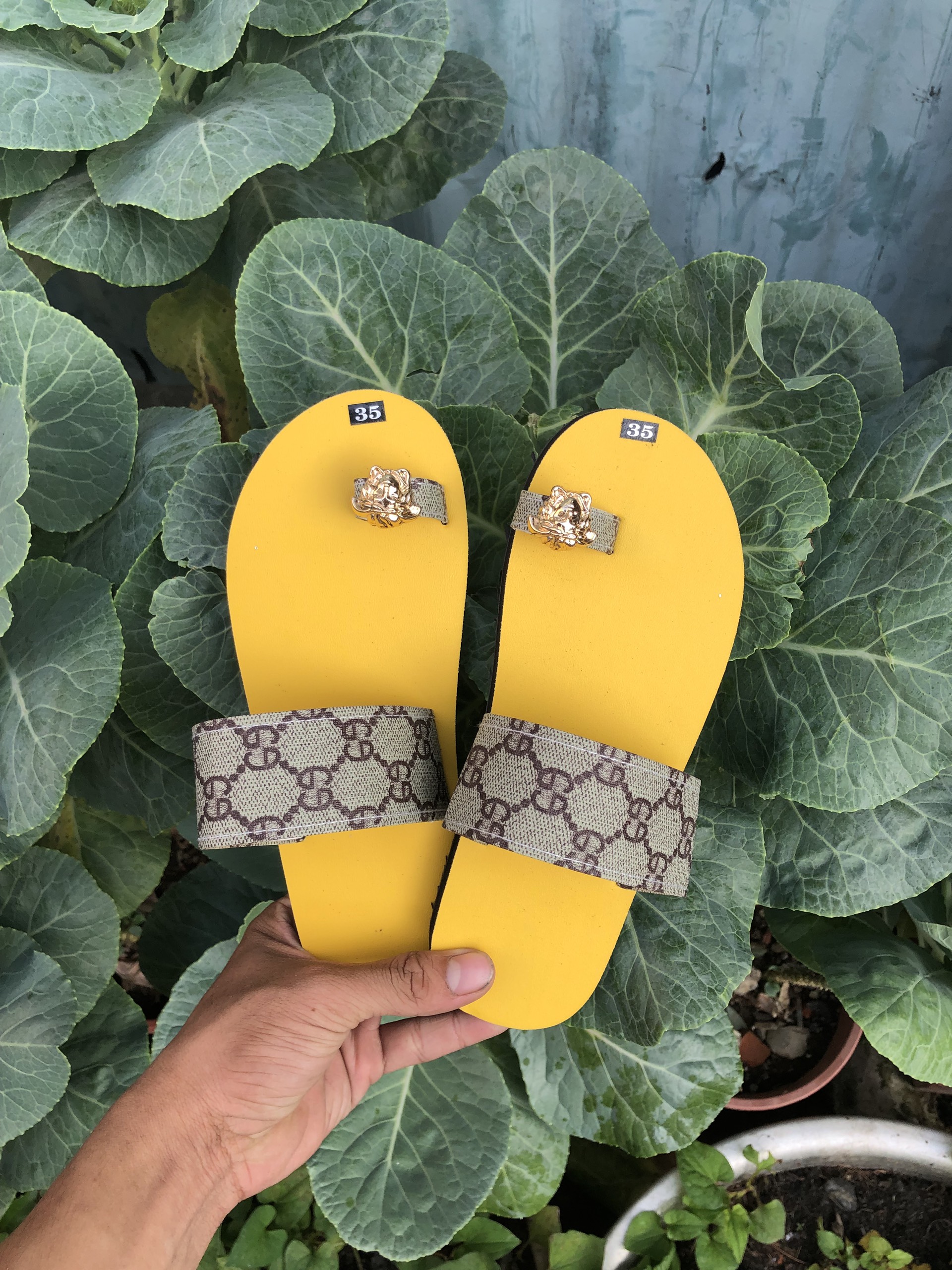 Combo dép sandal cặp đôi nam nữ xỏ ngón vang