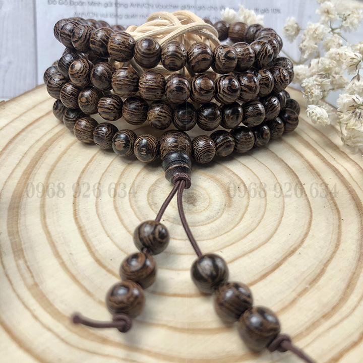 Tràng đeo tay 108 hạt gỗ mun vân lông công - Chuỗi đeo tay gỗ 108 hạt 6 ly - Vòng phong thủy quấn tay mang lại bình an và may mắn