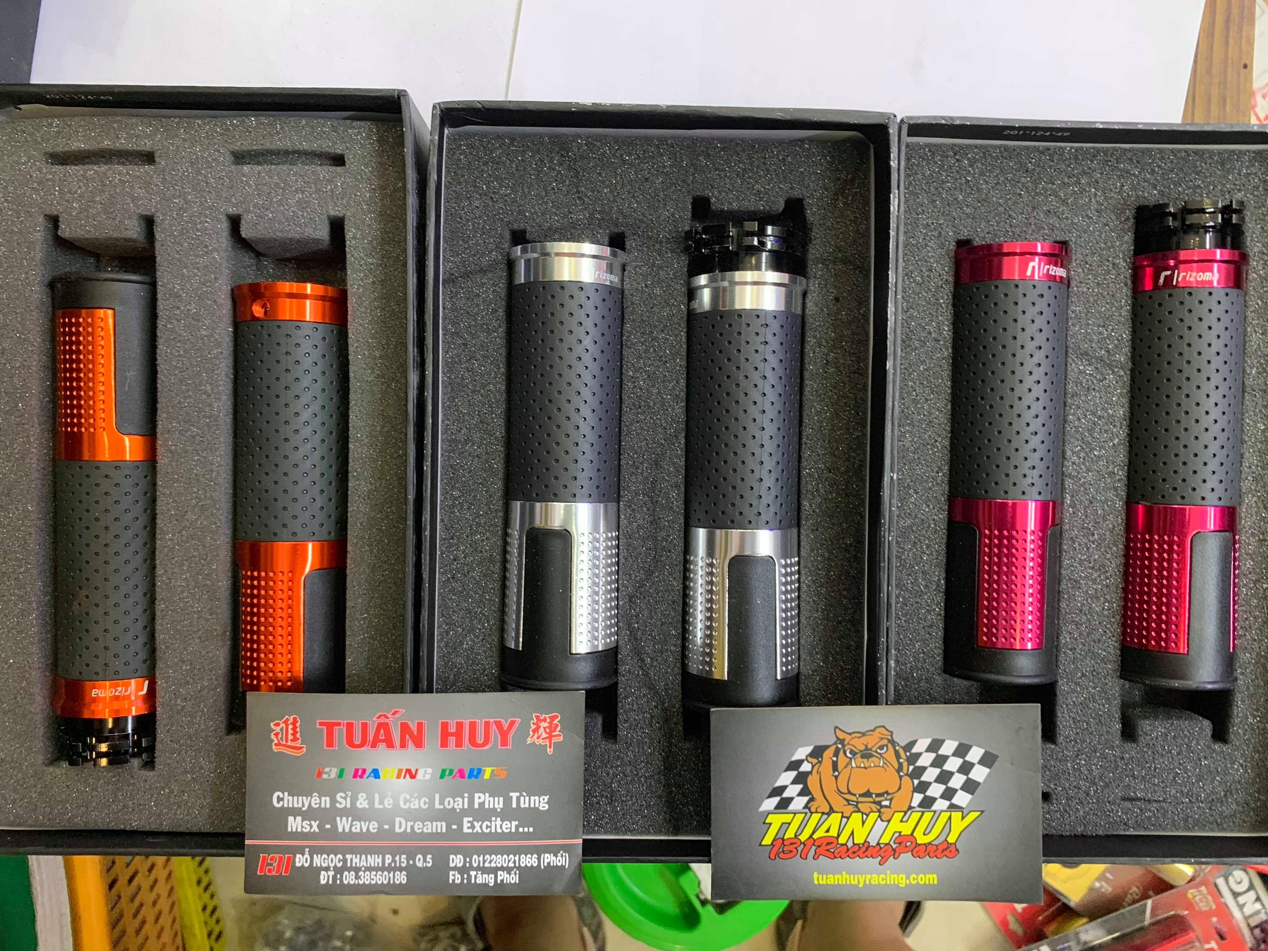 [ XẢ HÀNG GIÁ RẺ ] Bao tay Rizoma LUX cực êm , đầu ống ga bằng nhôm dính liền với bao tay