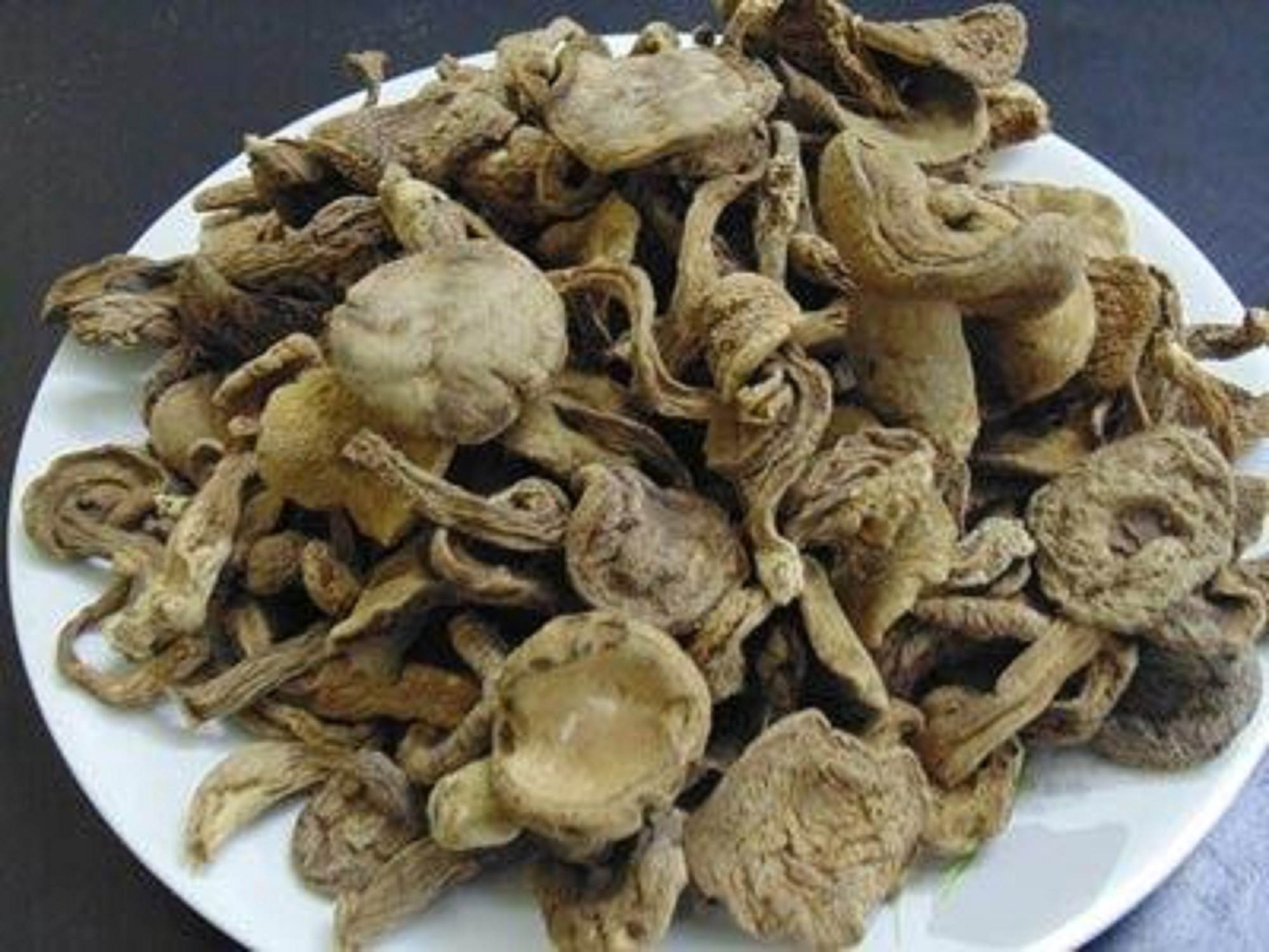 200G NẤM TRÀM KHÔ BAO NGON