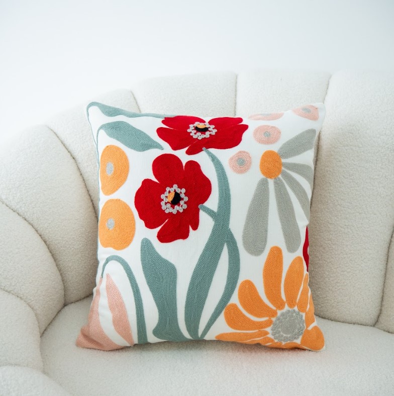 Vỏ Gối Tựa Lưng Sofa Linen Cao Cấp Thêu Nổi Họa Tiết Hoa Văn, Hoa Lá Đặc Sắc