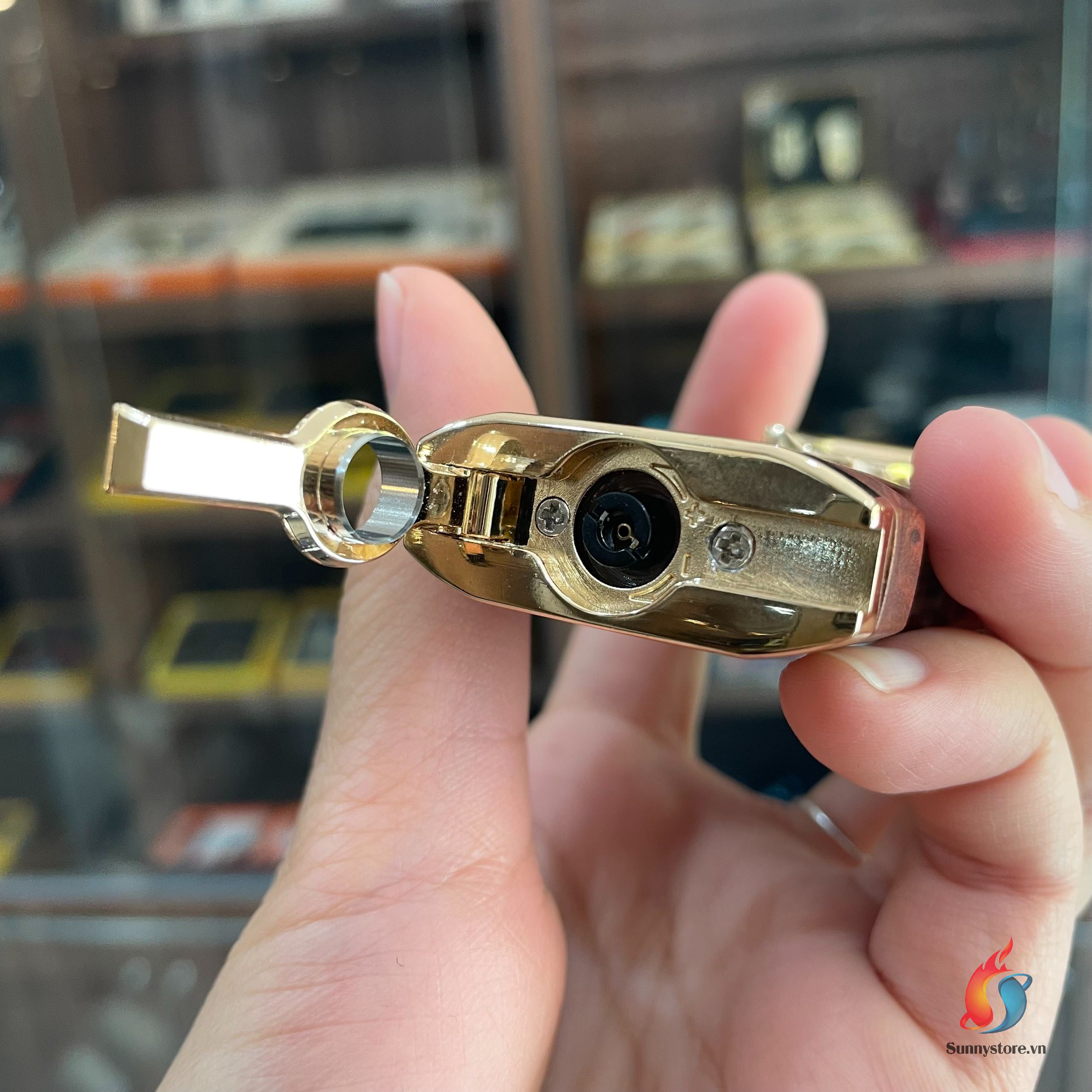 Bật lửa xì gà 3 tia kèm đục Cohiba COB107